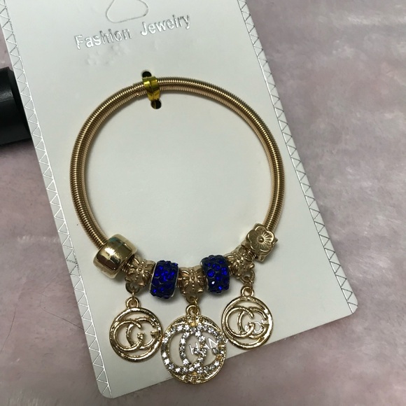 Fashion Jewelry Gold Tone Charms With Pendant Bracelet Elastic Bangle New - Picture 6 of 7